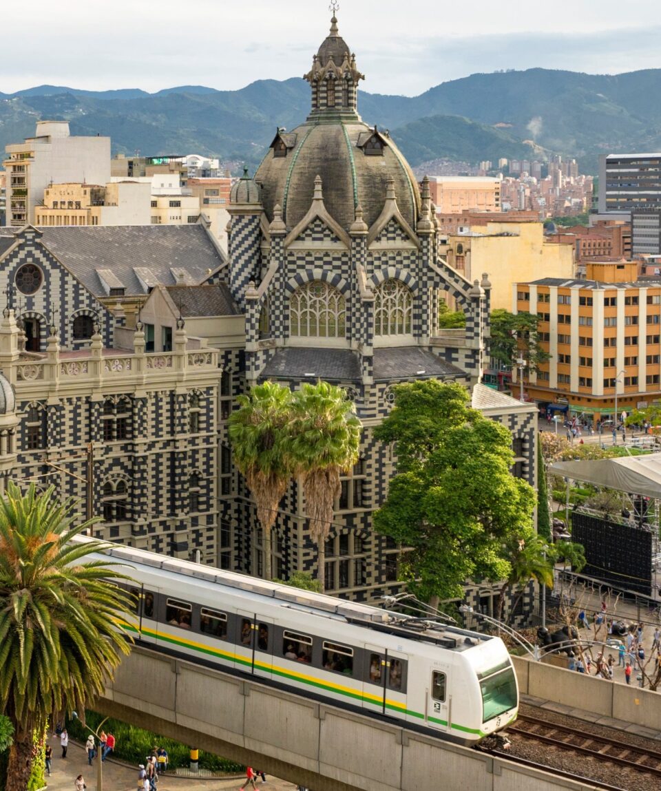 MEDELLIN -4 1425x950